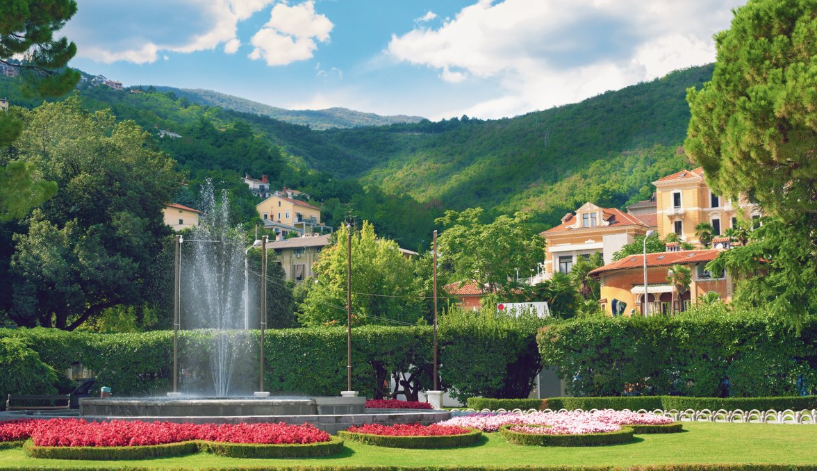 Parkanlage in Opatija &copy; H.Peter-fotolia.com