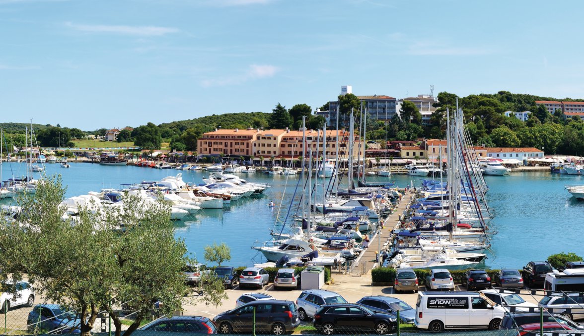 Panoramablick auf Vrsar &copy; pixabay.com/jggrz