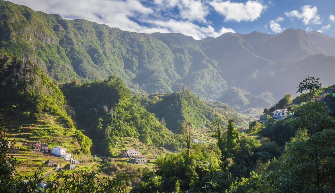 Landschaft im Inselinneren, Madeira &copy; anilah-fotolia.com