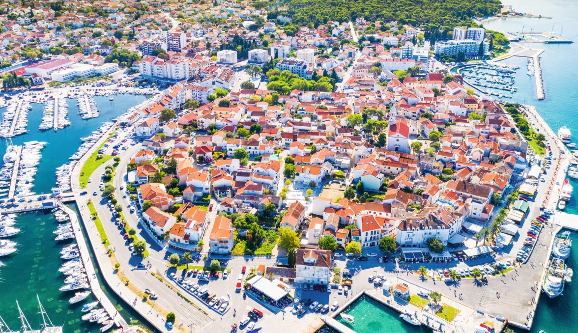 Blick auf Biograd na Moru &copy; ilijaa - stock.adobe.com