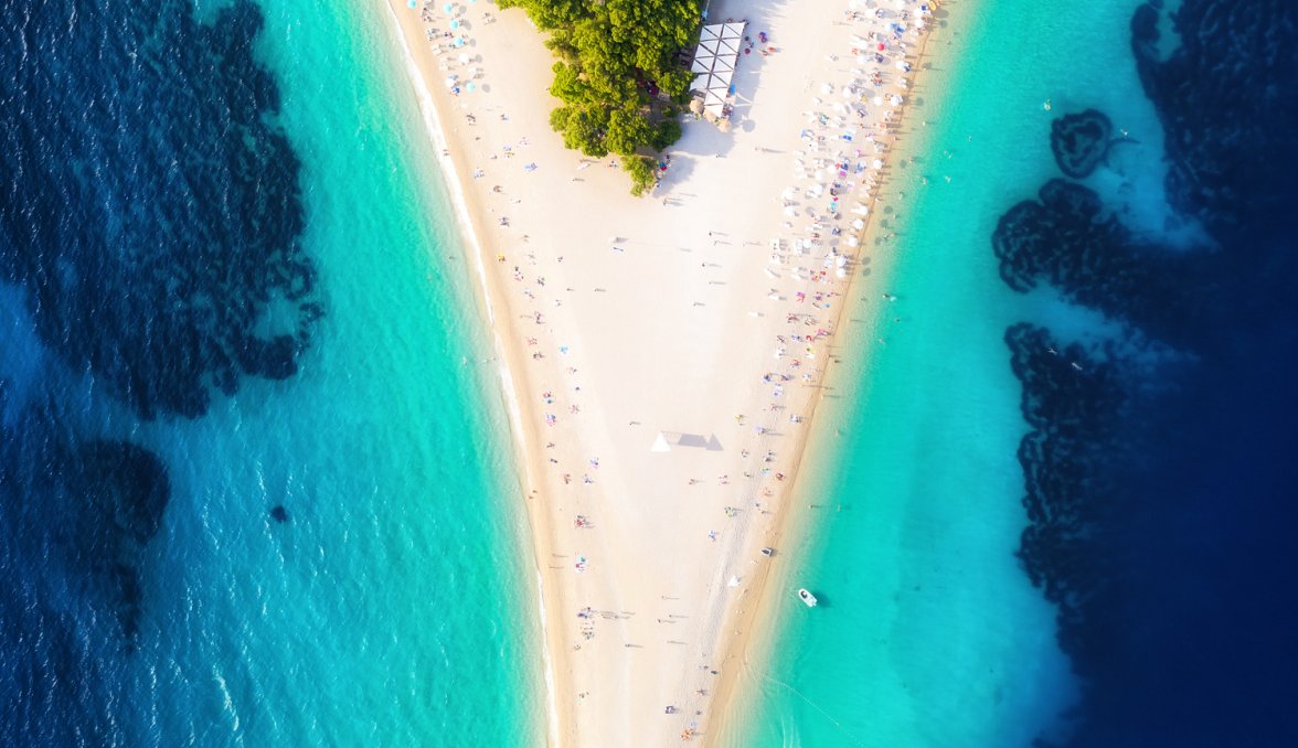 Zlatni Rat Beach &copy; biletskiyevgeniy.com - stock.adobe.com