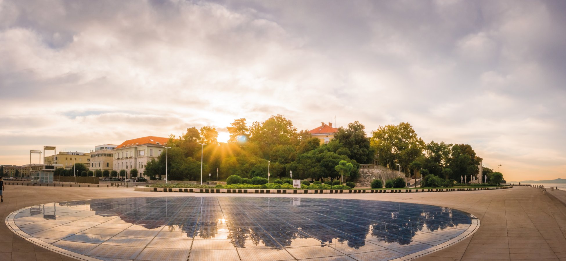 An der Promenade von Zadar &copy; Sharidan-fotolia.com
