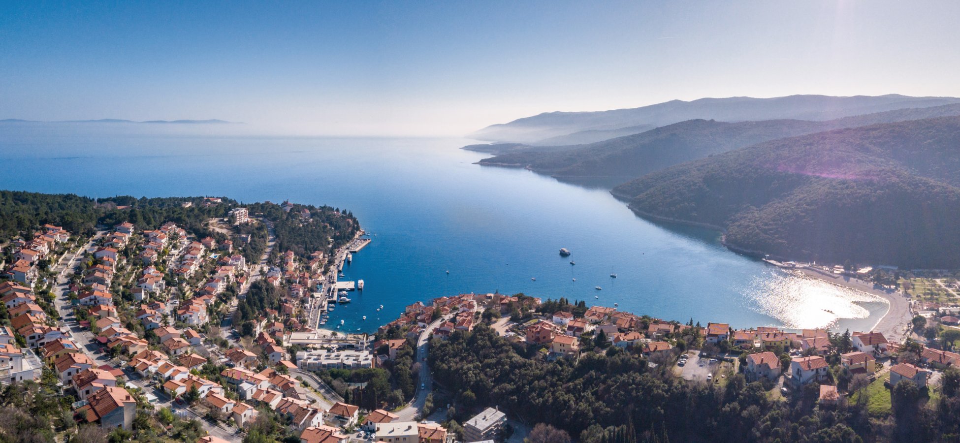 Blick auf Rabac &copy; vskrinjaric - stock.adobe.com