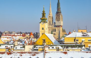 Kathedrale im winterlichen Zagreb &copy; Dario Bajurin - fotolia.com