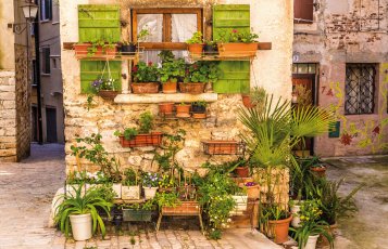 In der Altstadt von Rovinj &copy; zm_photo-fotolia.com