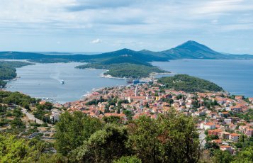 Panorama Mali Losinj &copy; Pablo Debat-fotolia.com