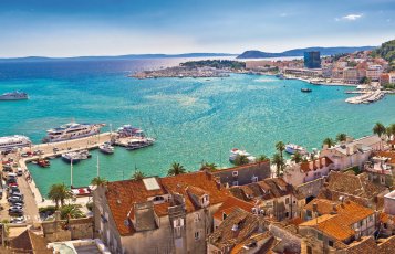 Blick auf Split &copy; xbrchx - stock.adobe.com