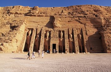 Kleiner (Hathor) Tempel Abu Simbel &copy; Cyril PAPOT - stock.adobe.com