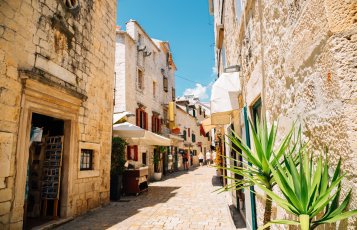 Altstadt Trogir &copy; Sanga - stock.adobe.com