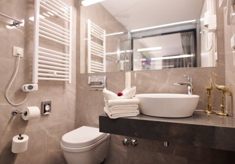  &copy; ROTARLUX