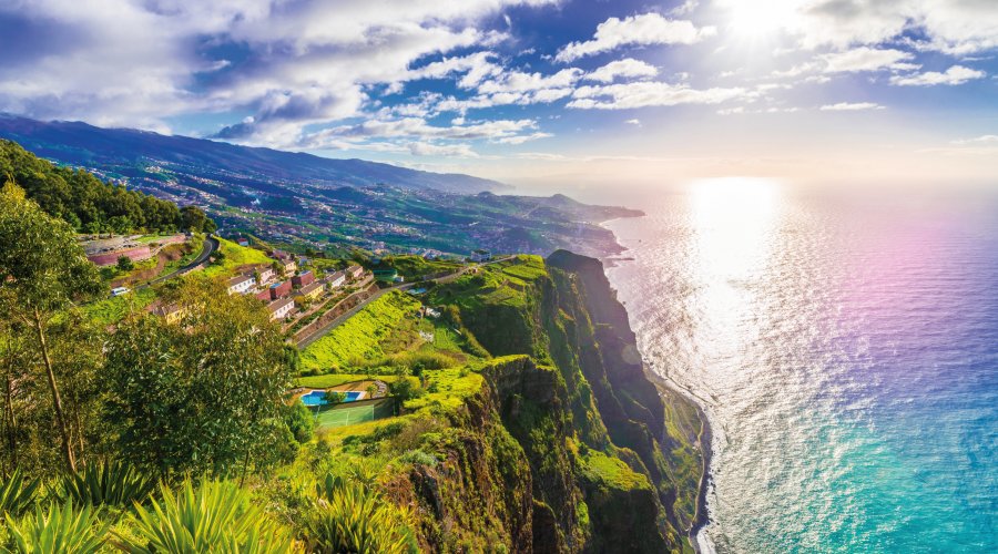 Cabo Girao - Steilklippen in Madeira &copy; Balate Dorin - stock.adobe.com
