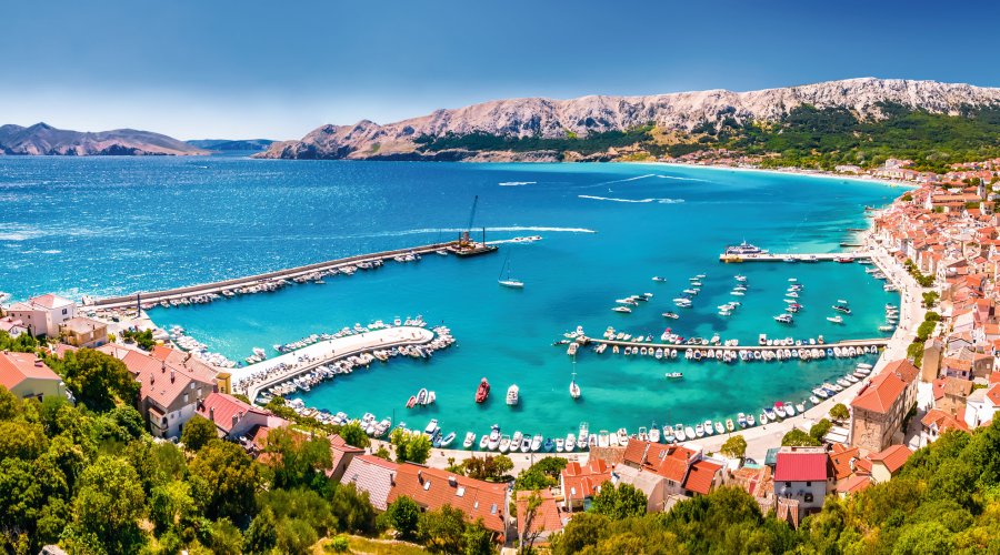 Blick auf Baska &copy; xbrchx - stock.adobe.com